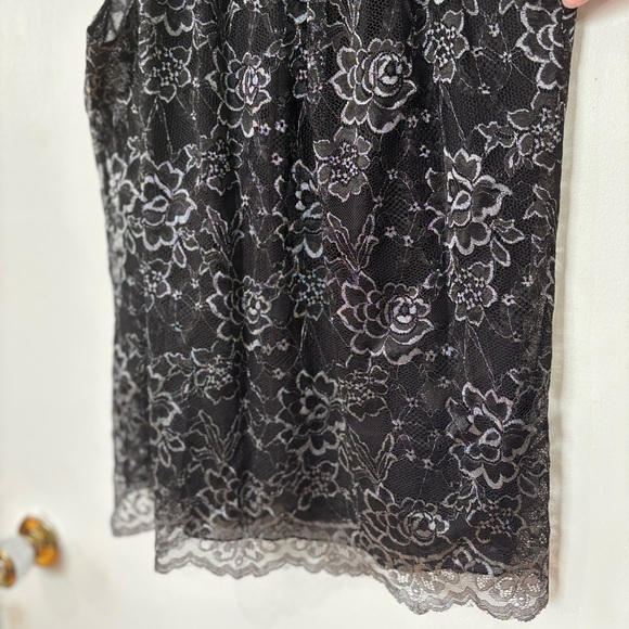 🎉4/30$🎉 Max Studio Black Lace Halter Blouse - Size L (NWT) - Picture 3 of 7